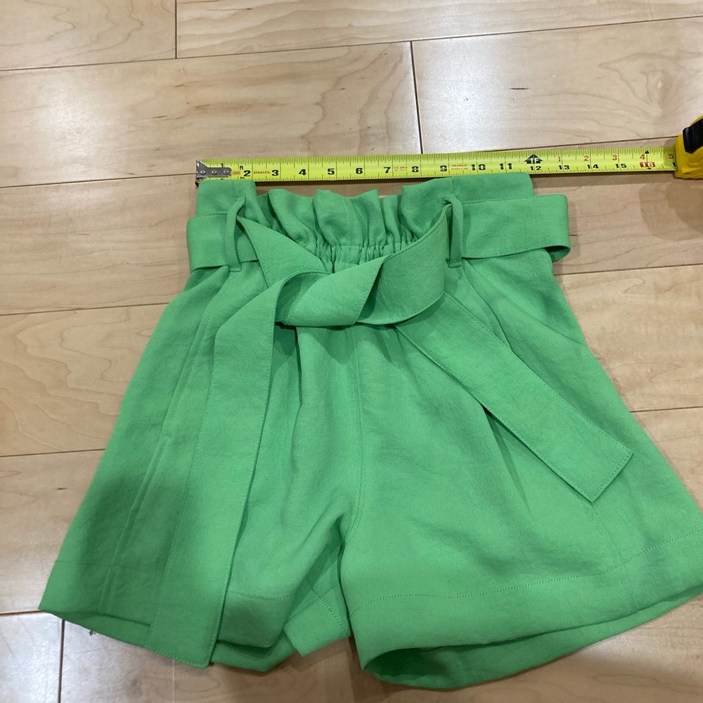Aritzia tie front shorts size 00